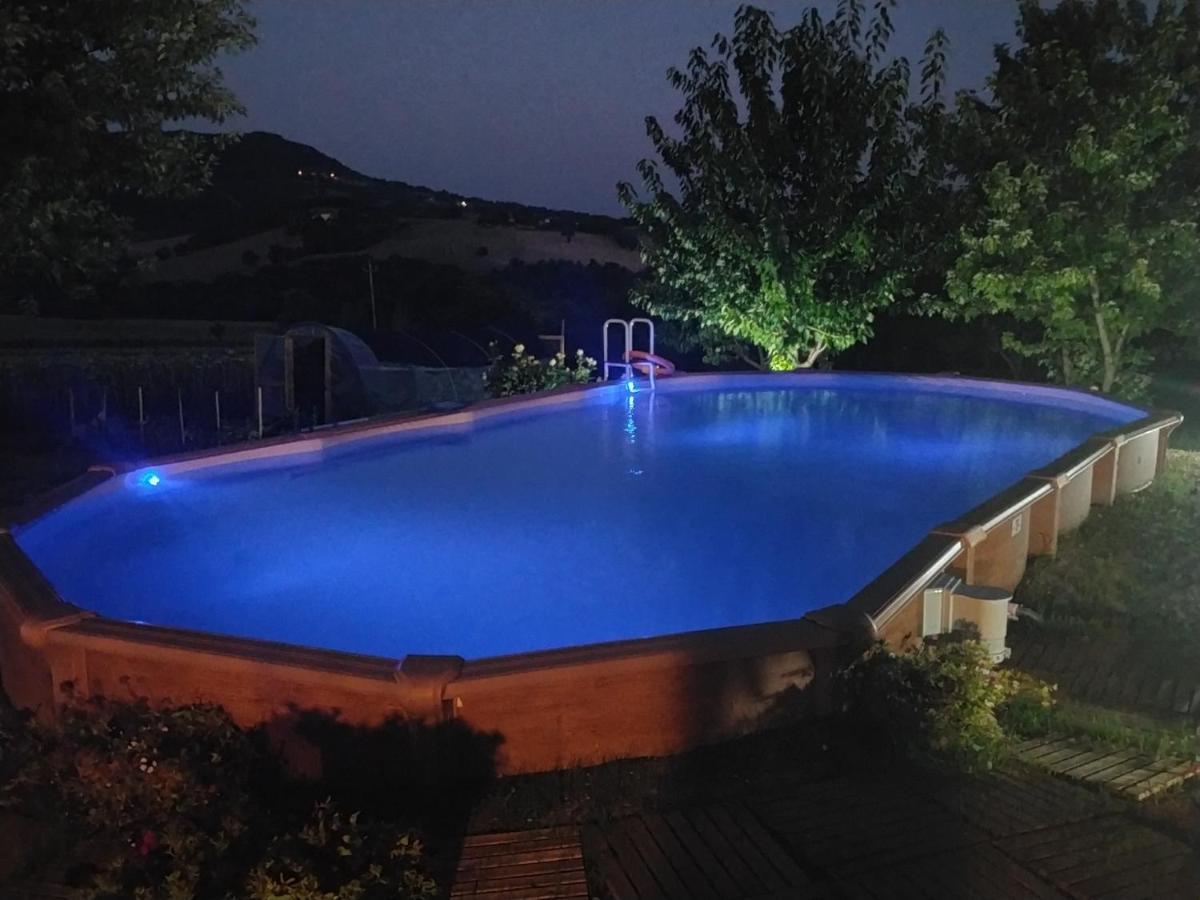 Ferienwohnung Mansarda Viti - Sguardo Su Frontone - Exterior foto